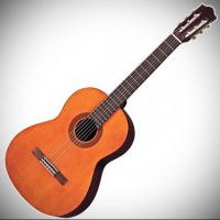 Yamaha C40